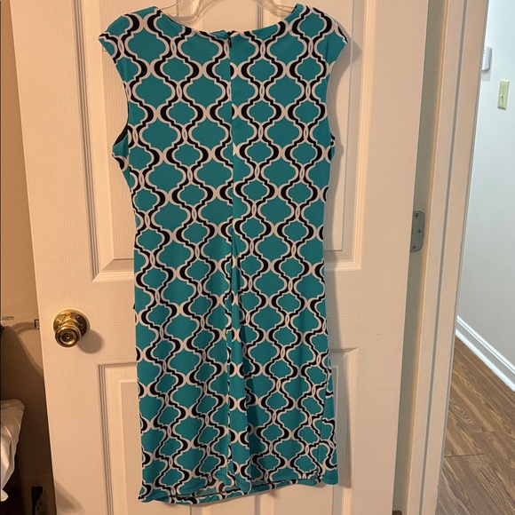 R&K Turquoise and Black Patterned Dress - Picture 6 of 6